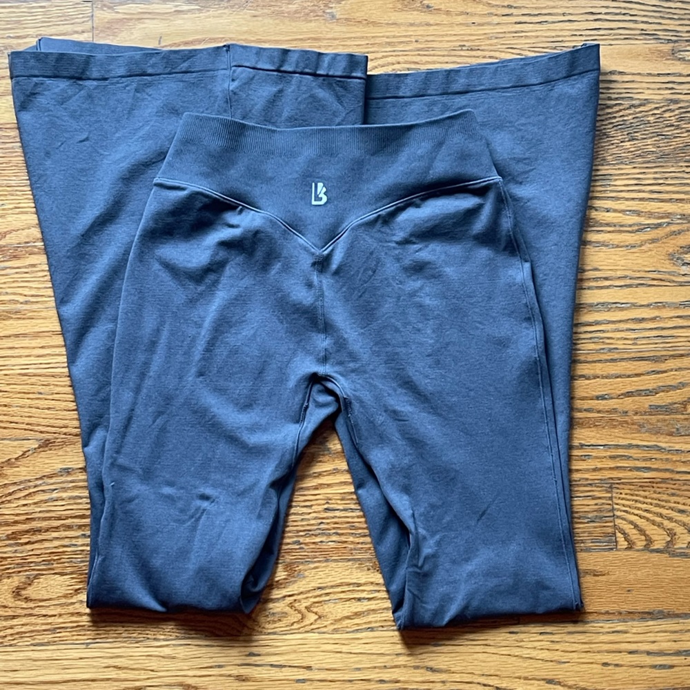 BuffBunny Seamless Flare Legging- Barista Blue